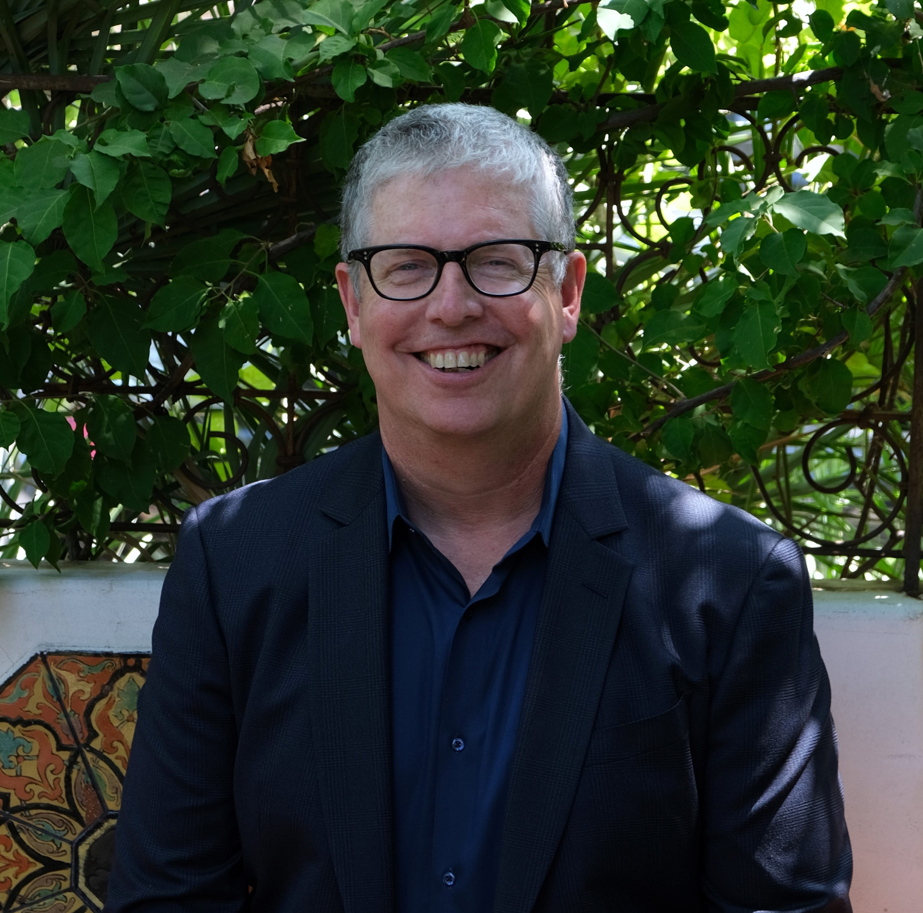 Peter Lunenfeld sitting for headshot photo