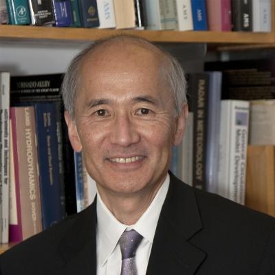 Photo of Roger Wakimoto